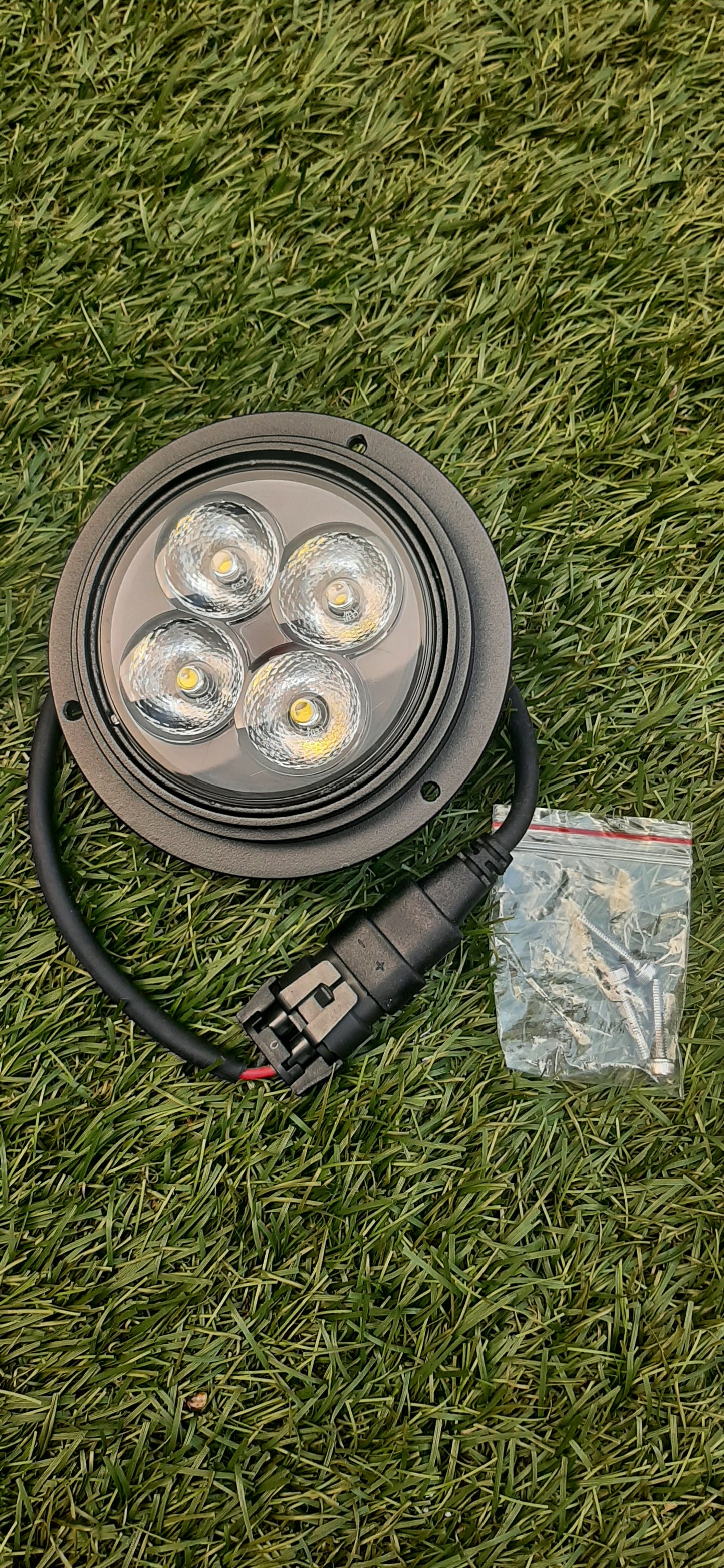LED Bonnet/Headlight Insert Flood Lamp