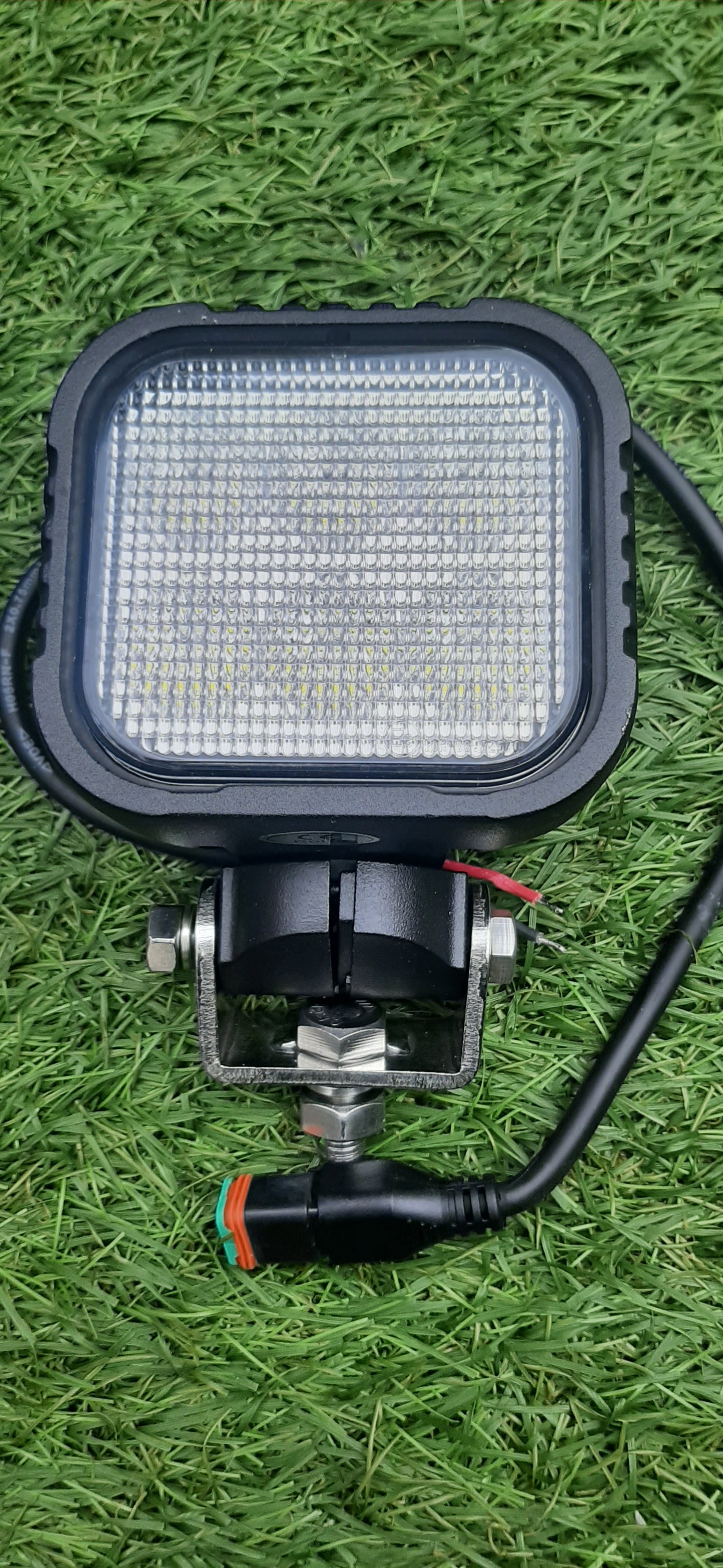 Roof/Mudguard/Handrail Lamp, Square, 4"