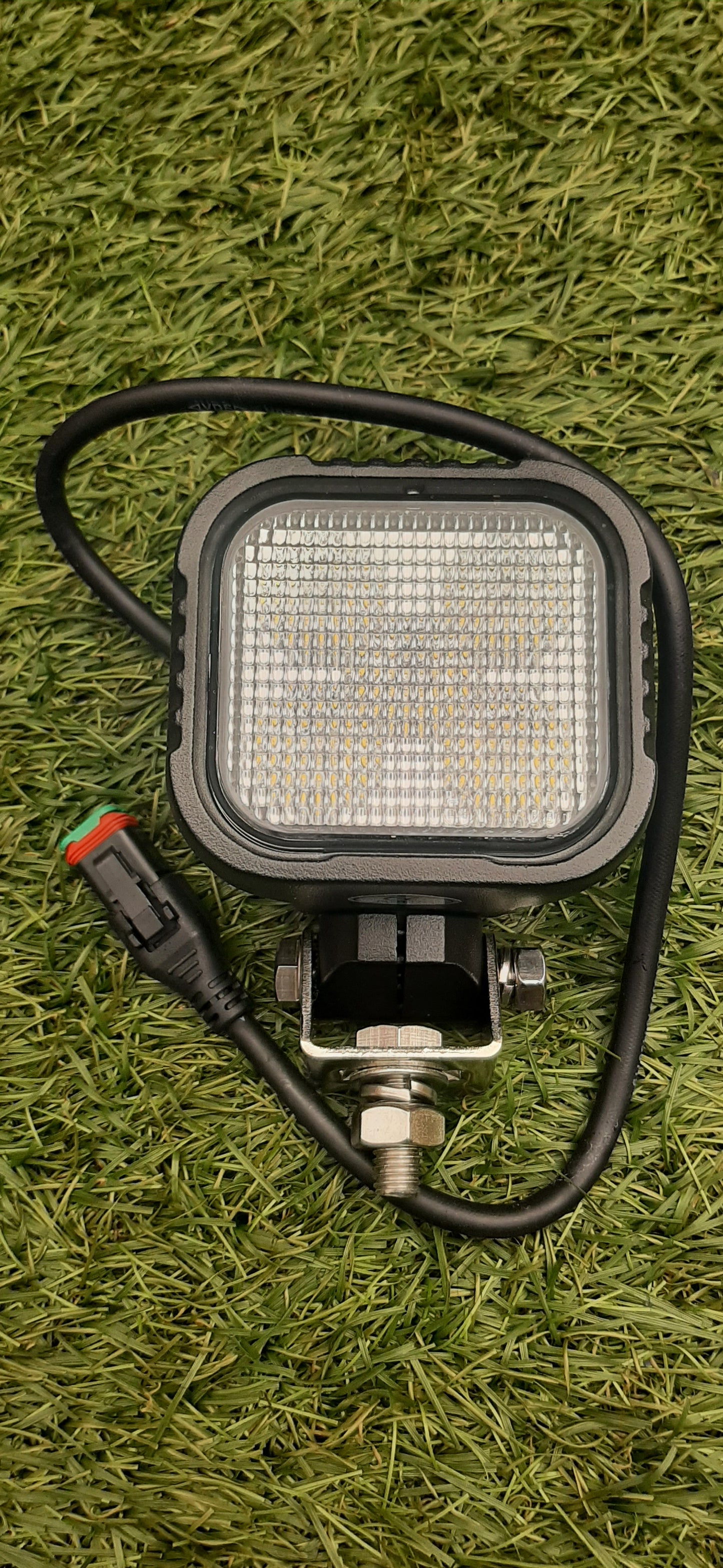 Roof/Mudguard/Handrail Lamp, Square, 3.5"