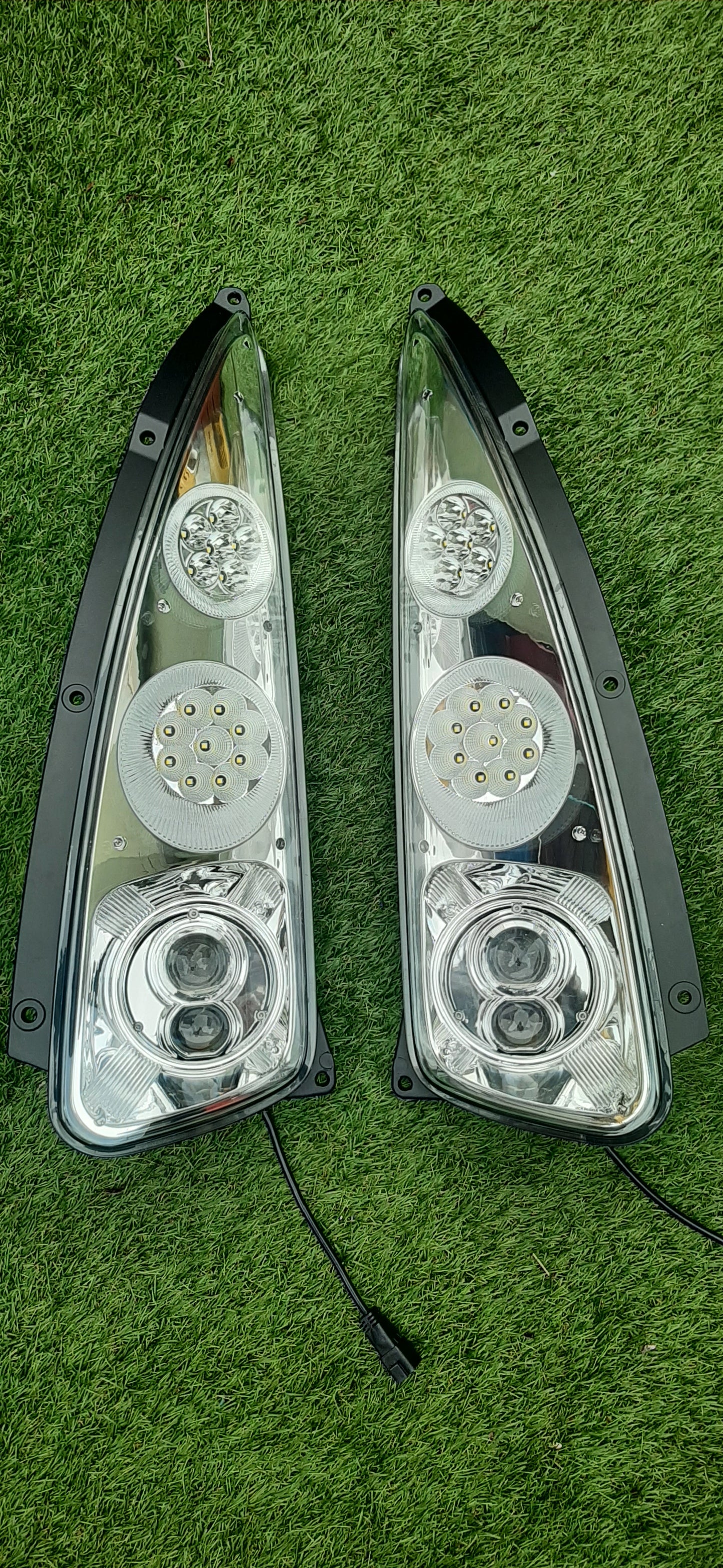 New Holland T8, T9 LED headlight pair - Road Legal