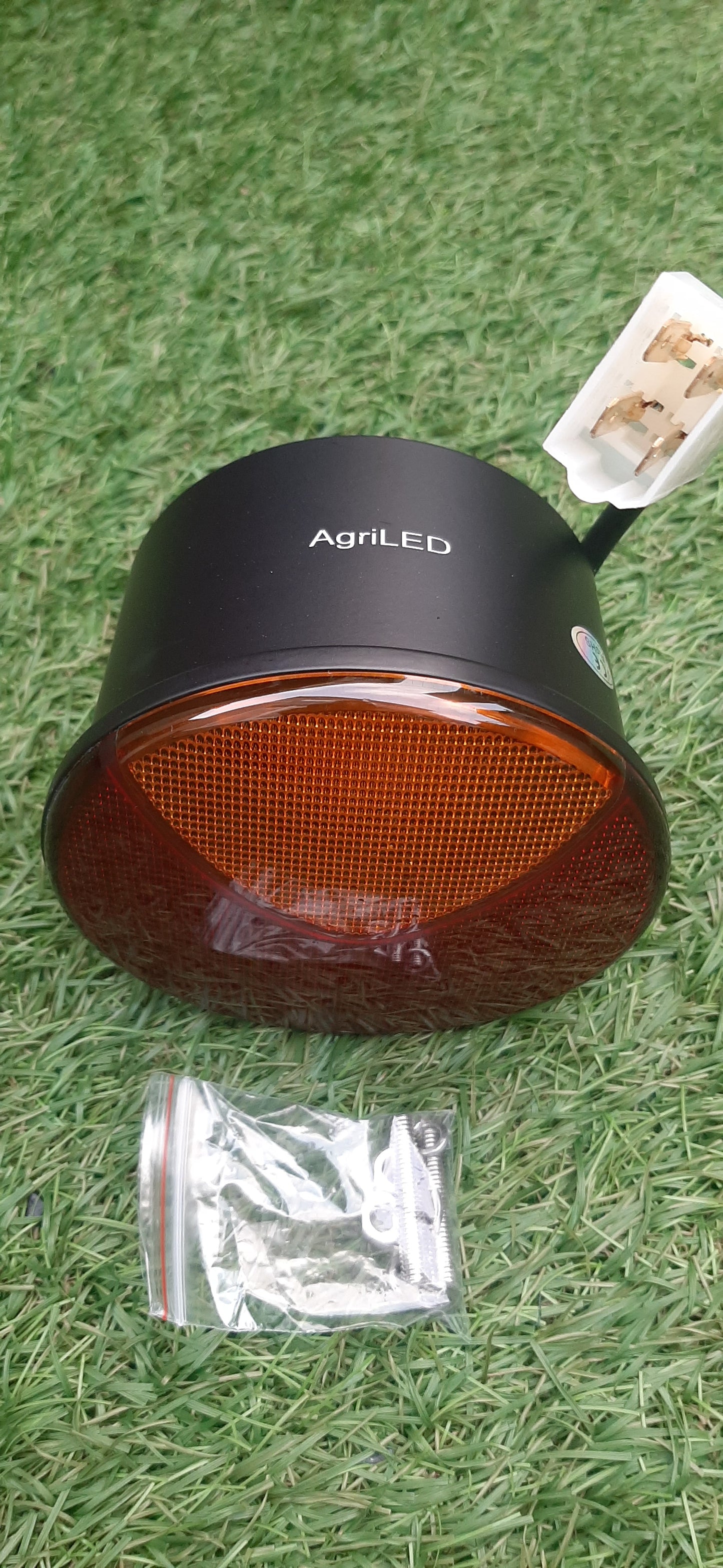 Massey 5000, 6000, 7000 Series - Tail Light Parkers Indicators Brake (Red/Amber) LED