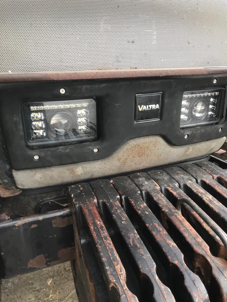 Deutz, Lamborghini, SAME, Valtra Grill/Roof Lamp, Square