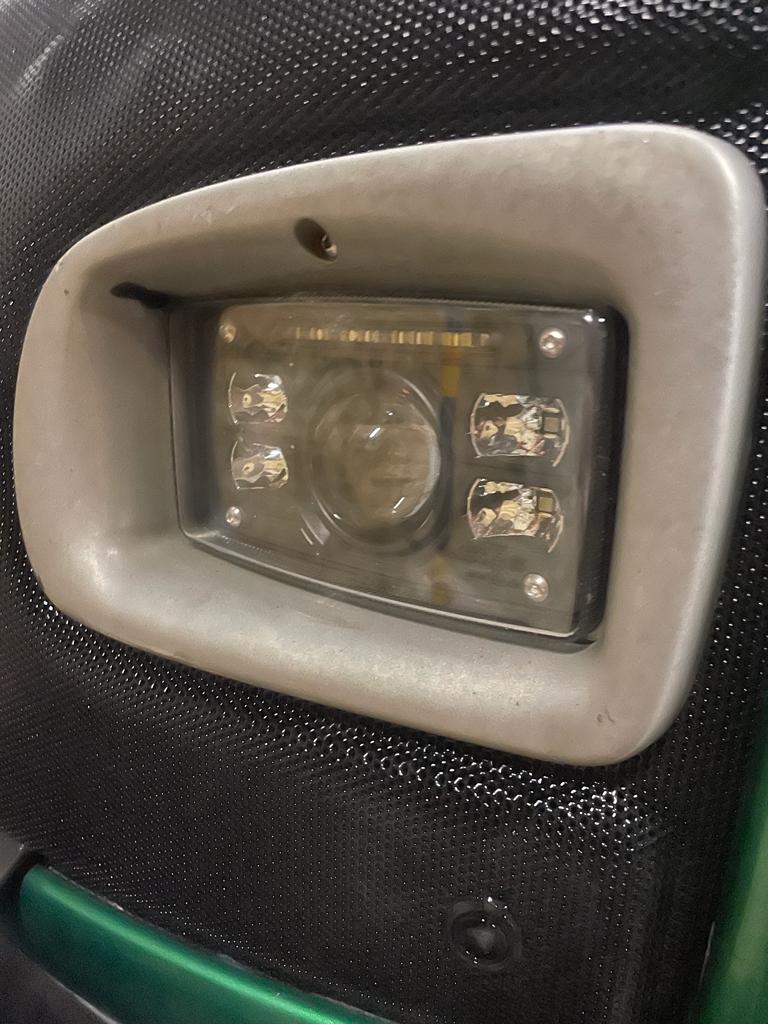 Deutz, Lamborghini, SAME, Valtra Grill/Roof Lamp, Square