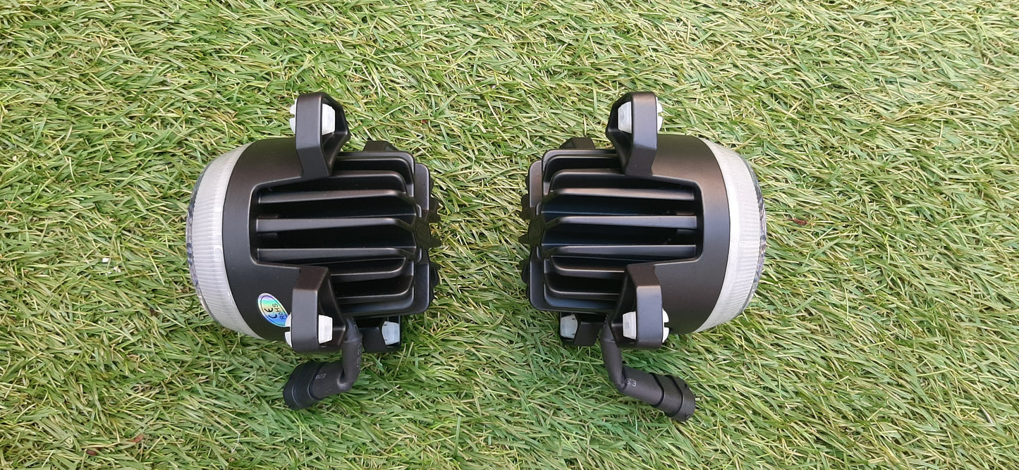 Roof/Bonnet Lamp - Round