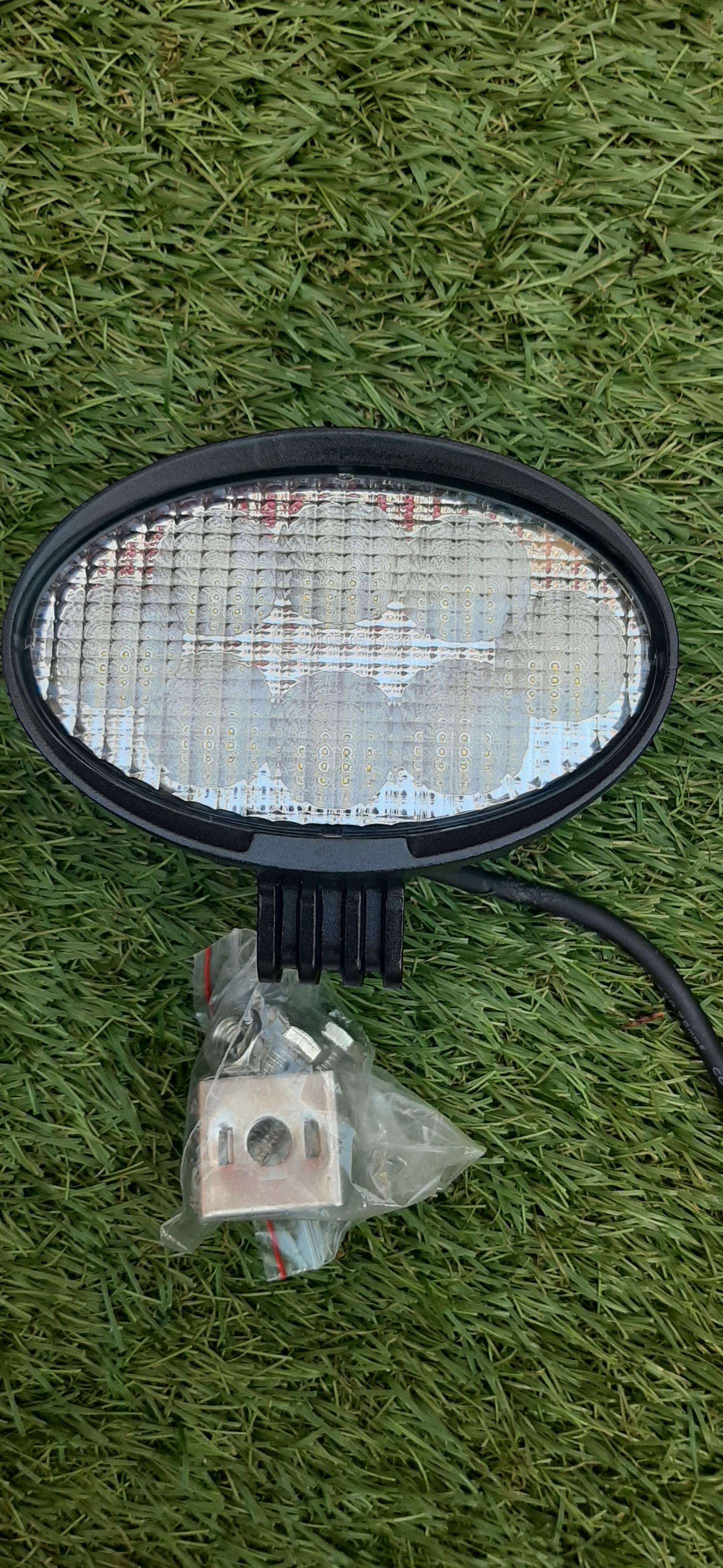 Roof/Mudguard Lamp, Oval