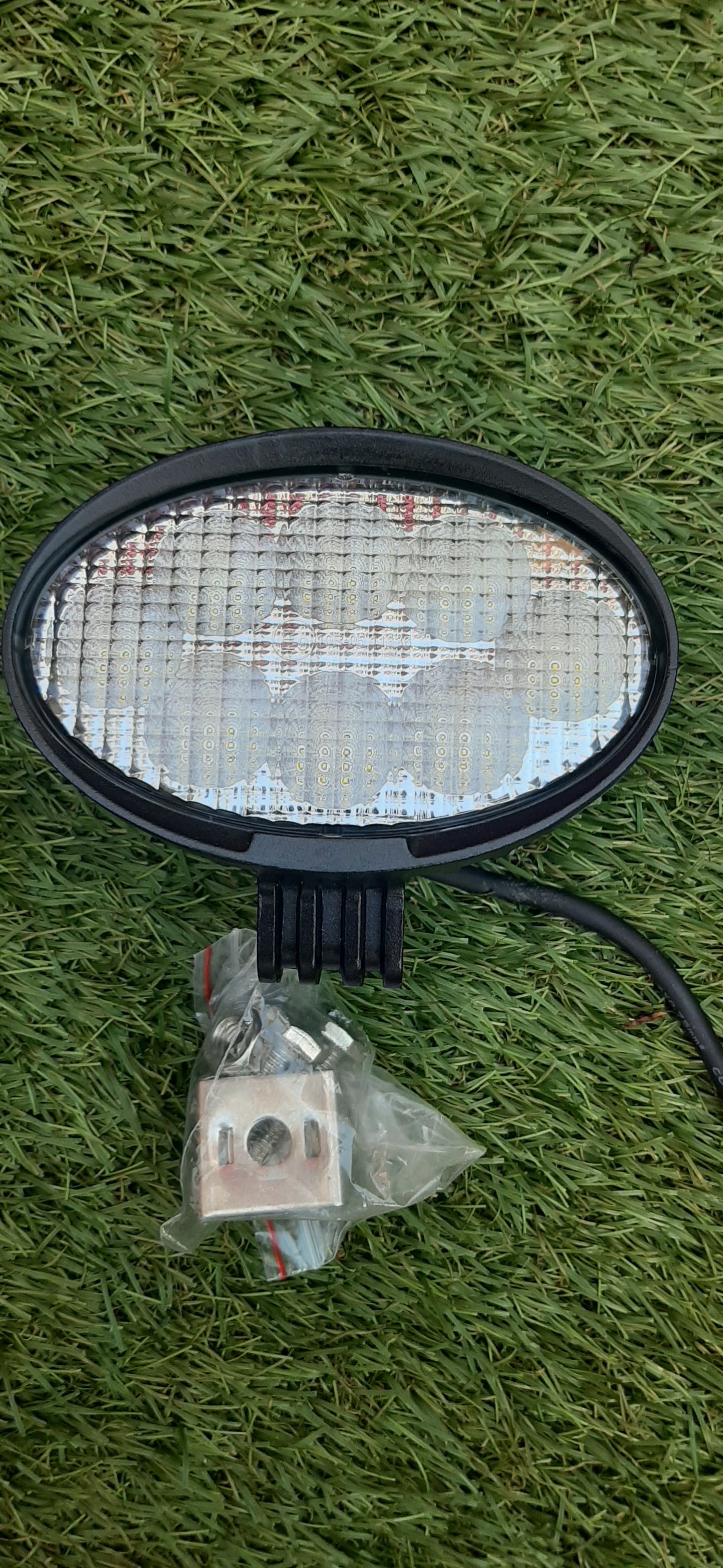 Roof/Mudguard Lamp, Oval