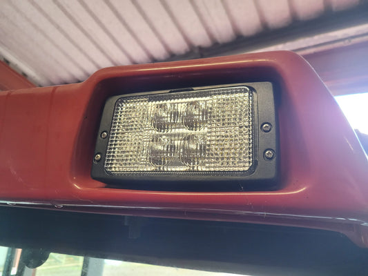 CASE CS / Fendt / John Deere / Massey Ferguson / Steyr / Zetor Rectangular LED Roof Front Lamp Flood Beam