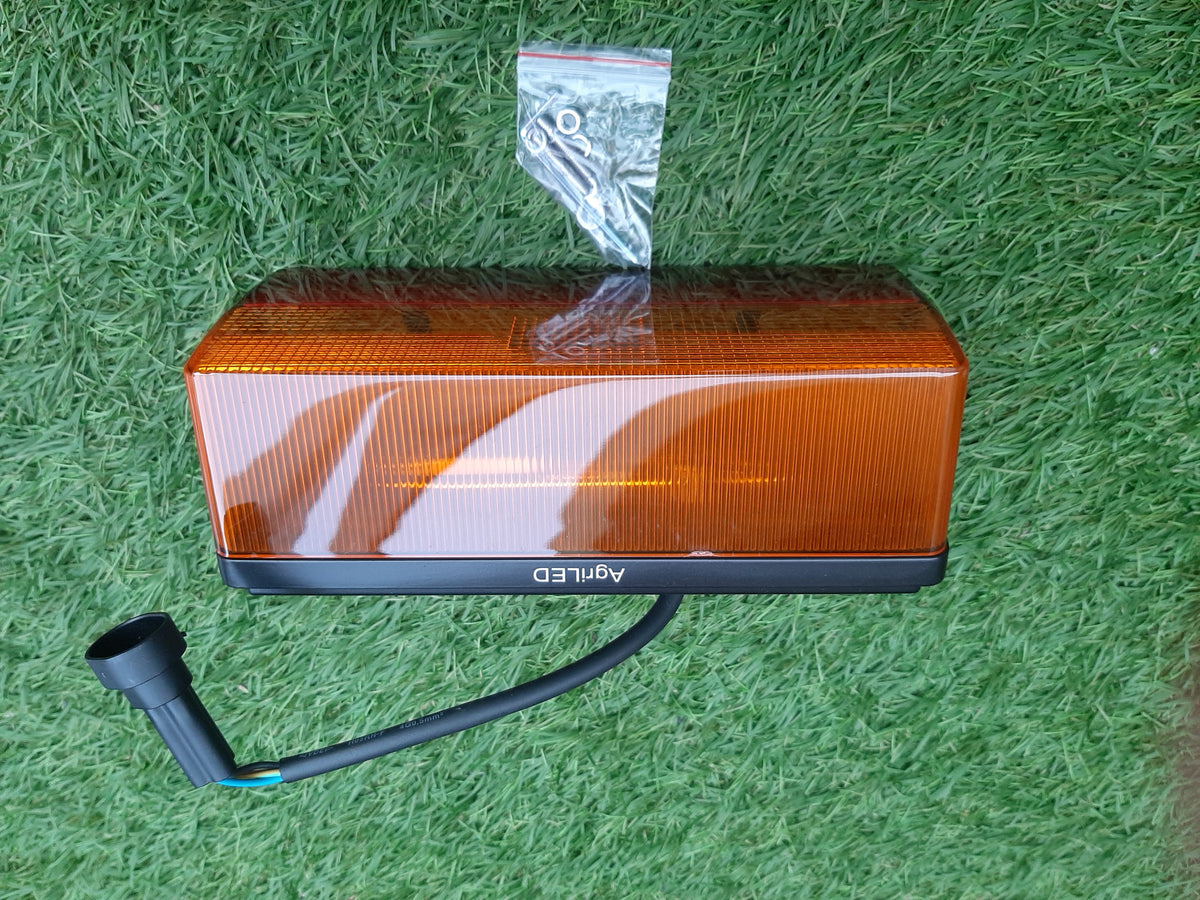 John Deere 00/10 Series, 6100, 6200, 6300, 6400, 6500, 6600, 6800, 6900 LED Tail lights