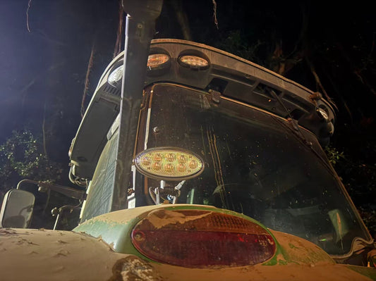 John Deere R-Series Oval LED Work Lamp